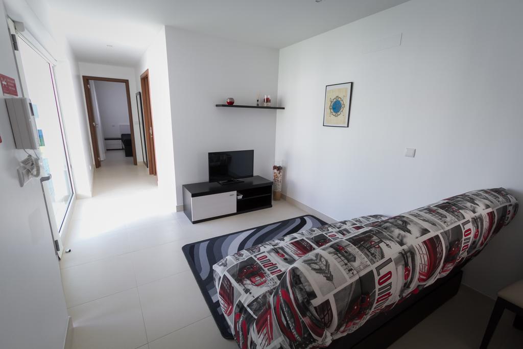 Peralux Hotel Luaran gambar