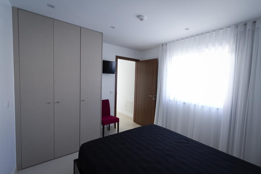 Peralux Hotel Luaran gambar