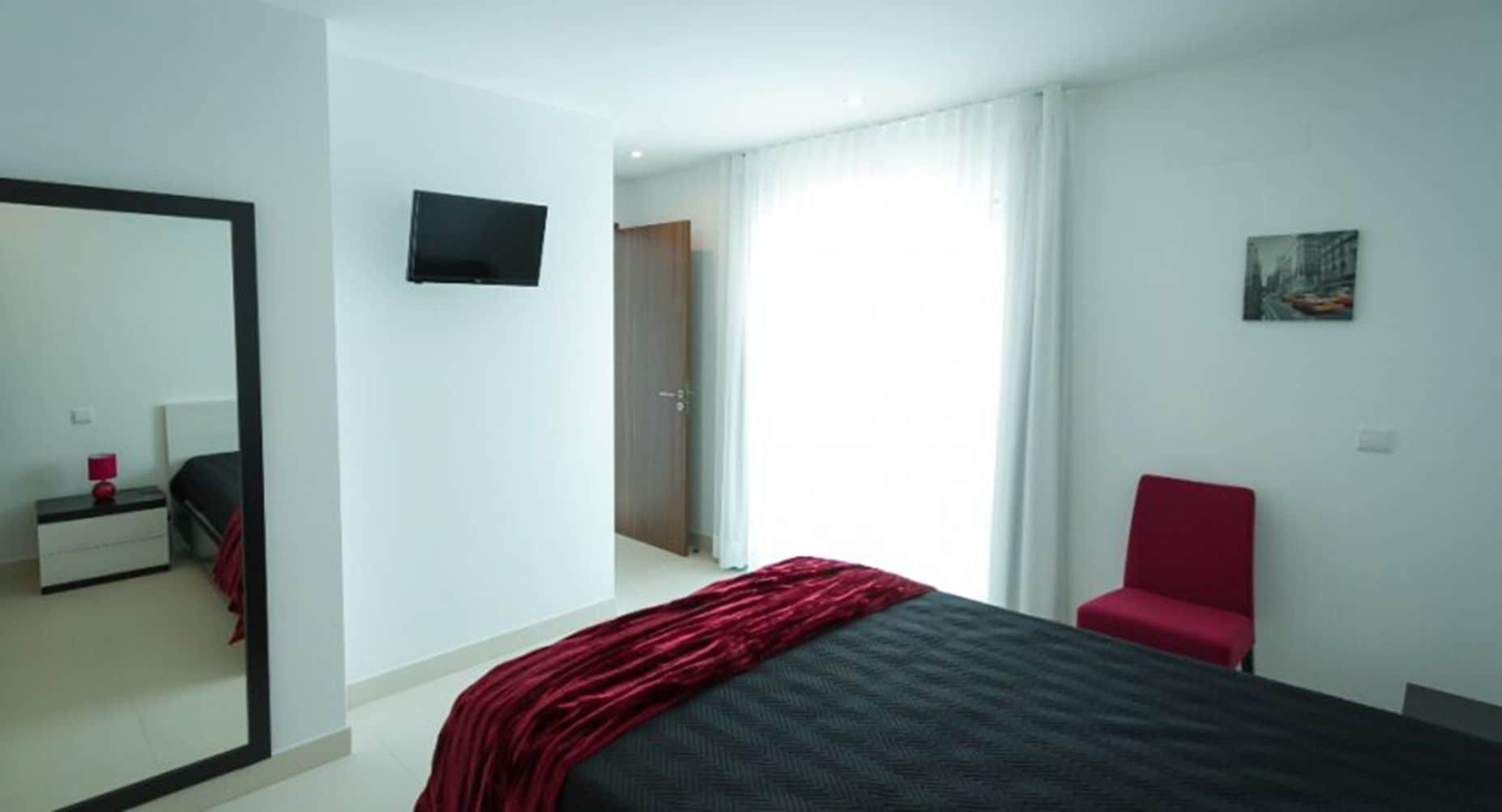 Peralux Hotel Luaran gambar